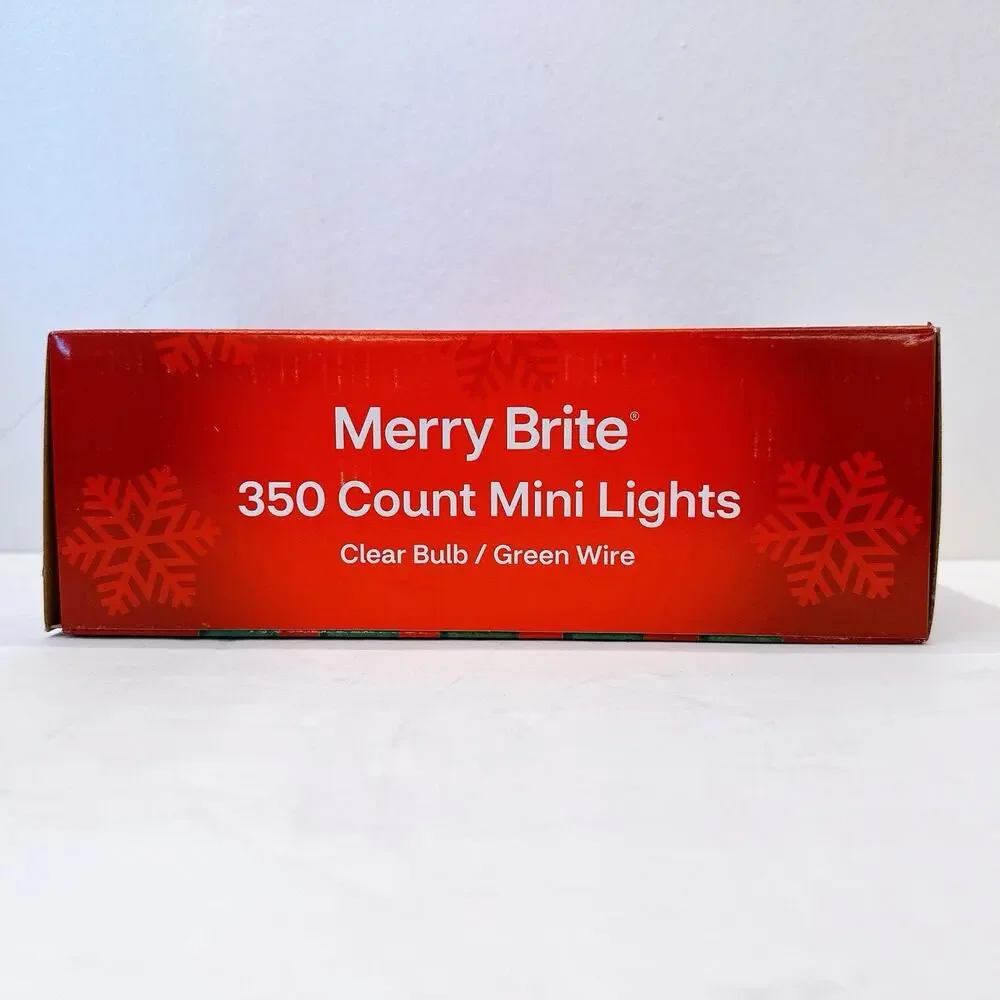 Merry‎ Brite 700 Mini Lights Clear Bulb Green Wire Indoor Outdoor Christmas 70'
